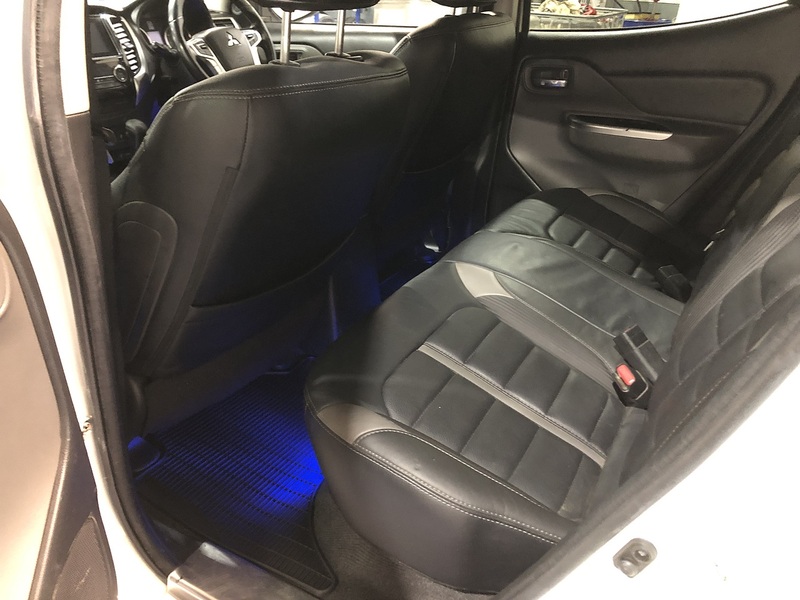 Mitsubishi DI-D DC Barbarian Pickup 2.4 Manual Diesel