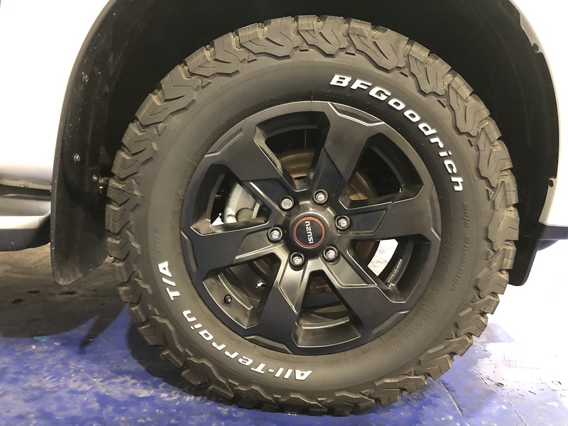 Isuzu V-Cross Dcb Pick Up 1.9 Automatic Diesel