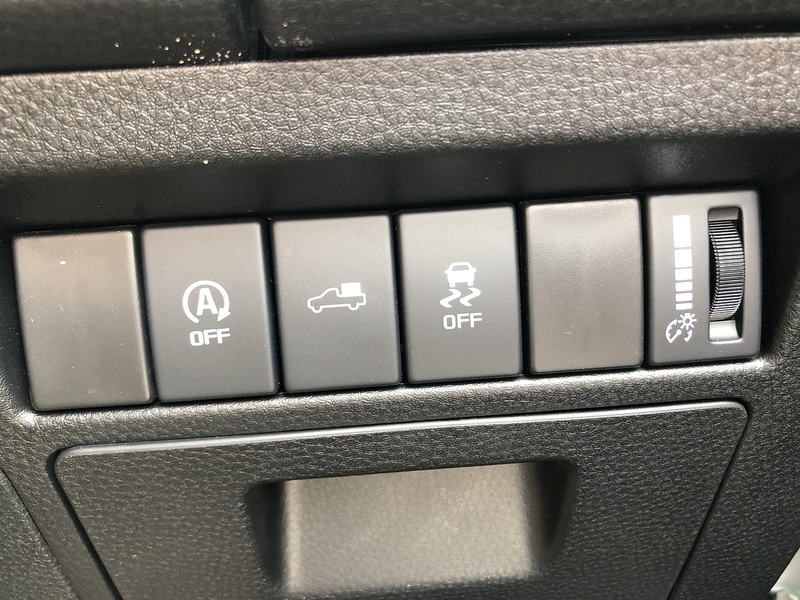 Isuzu V-Cross Dcb Pick Up 1.9 Automatic Diesel