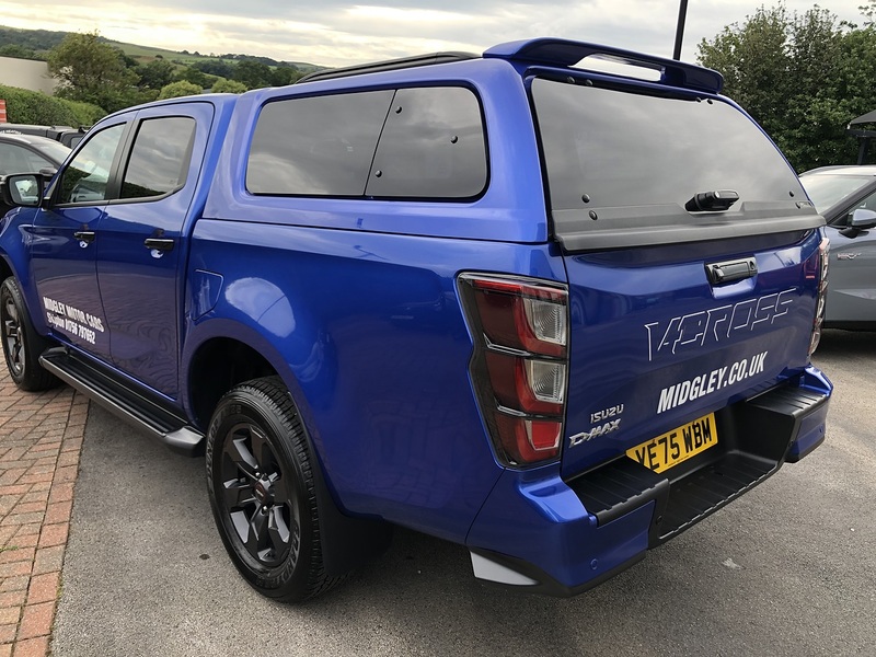 Isuzu V-Cross Dcb Pick Up 1.9 Automatic Diesel