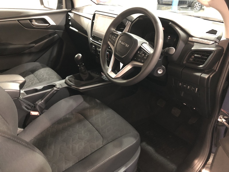 Isuzu Dl20 Dcb Pick Up 1.9 Manual Diesel