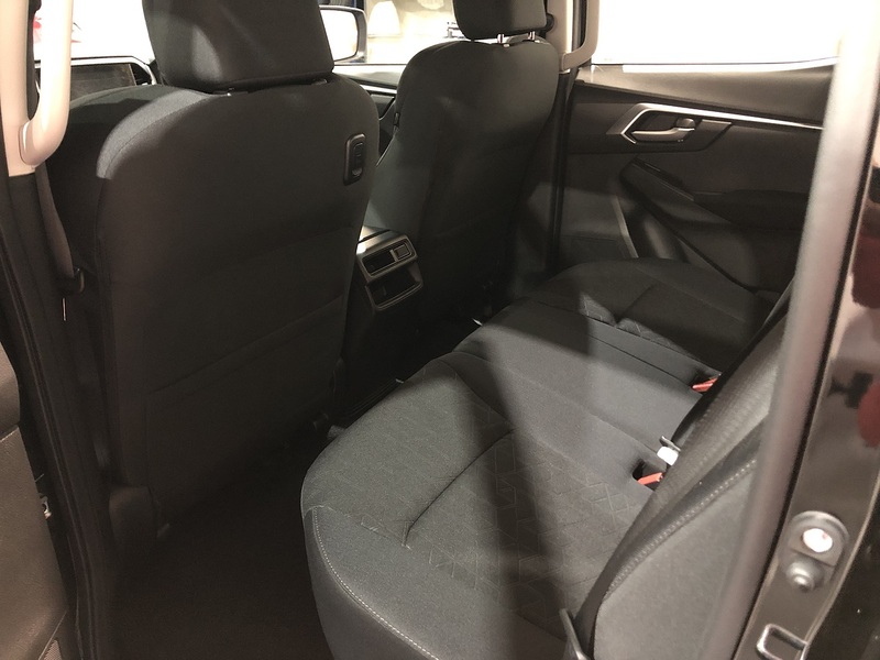 Isuzu Dl20 Dcb Pick Up 1.9 Manual Diesel