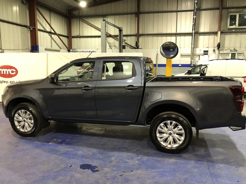 Isuzu Dl20 Dcb Pick Up 1.9 Manual Diesel