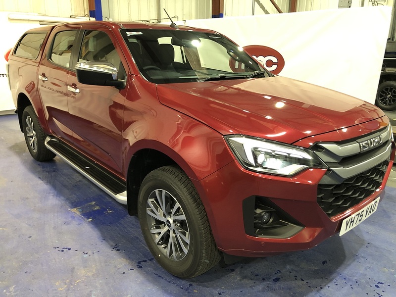 Isuzu Dl40 Dcb Pick Up 1.9 Automatic Diesel