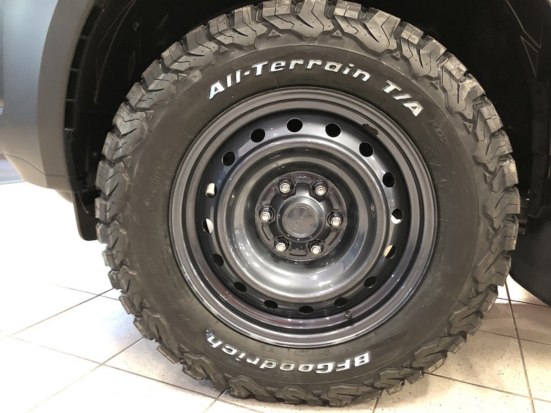 Isuzu Utility Dcb Pick Up 1.9 Manual Diesel