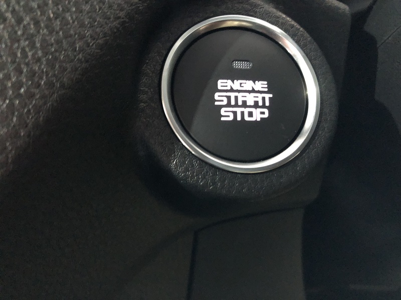 Isuzu V-Cross Steel Dcb 1.9 Pick Up Automatic Diesel