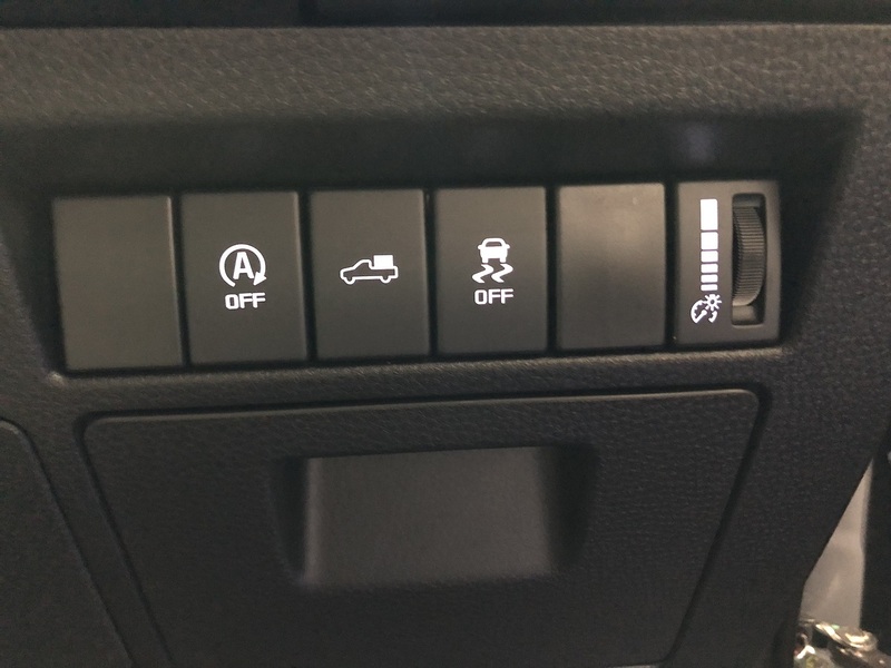 Isuzu V-Cross Steel Dcb 1.9 Pick Up Automatic Diesel