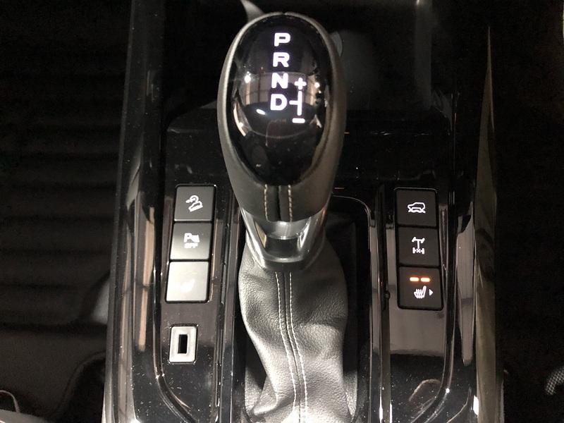 Isuzu V-Cross Steel Dcb 1.9 Pick Up Automatic Diesel