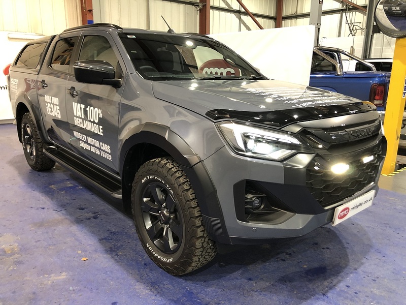 Isuzu V-Cross Steel Dcb 1.9 Pick Up Automatic Diesel