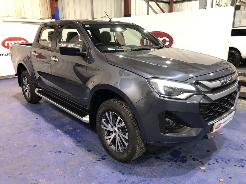 Isuzu Dl40 Dcb Pick Up 1.9 Automatic Diesel