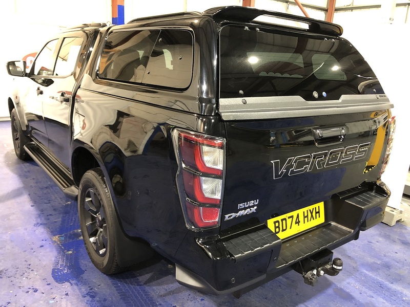 Isuzu 1.9 TD V-Cross Pickup Double Cab 4dr Diesel Auto 4WD Euro 6 (s/s) (164 ps)