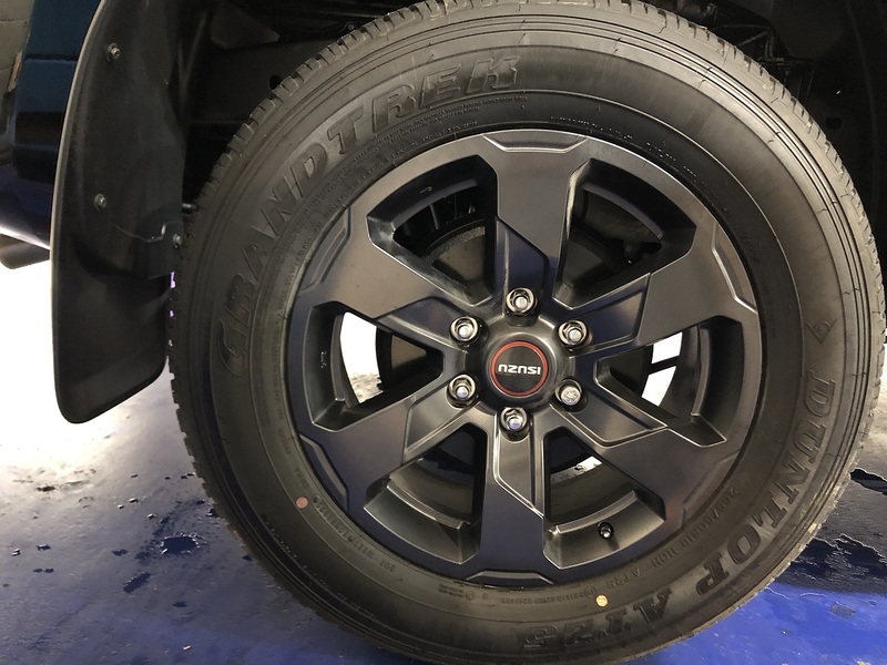 Isuzu V-Cross Commercial 1.9 Pick Up Automatic Diesel