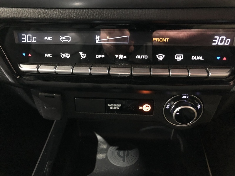 Isuzu Dl40 Dcb 1.9 Pick Up Automatic Diesel