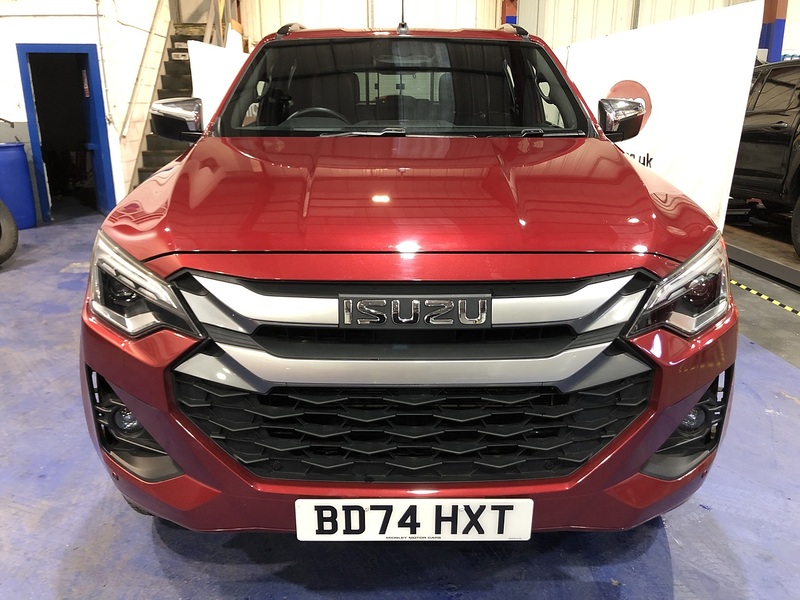 Isuzu Dl40 Dcb 1.9 Pick Up Automatic Diesel