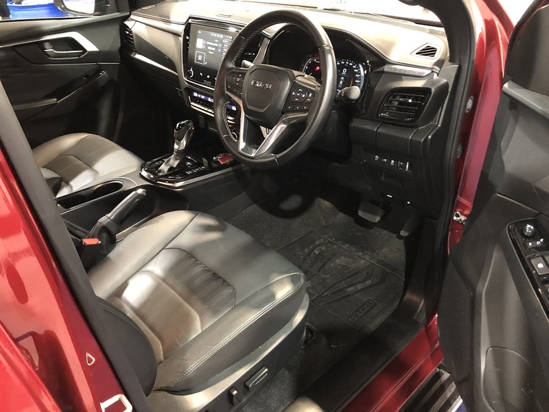 Isuzu Dl40 Dcb 1.9 Pick Up Automatic Diesel