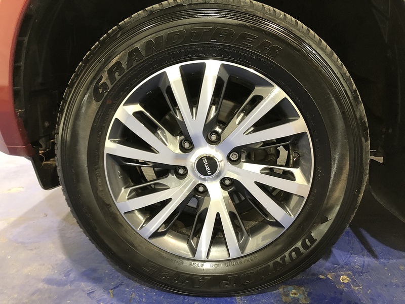 Isuzu Dl40 Dcb 1.9 Pick Up Automatic Diesel