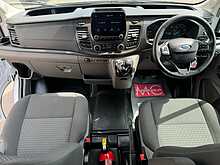 Ford Transit 460 Trend EcoBlue L4 17 Seater 