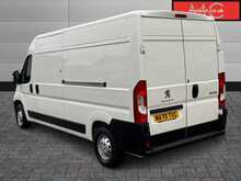 Peugeot Boxer 335 S BlueHDi L3H2 