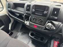 Peugeot Boxer 335 S BlueHDi L3H2 