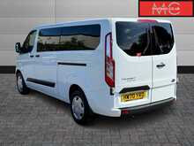 Ford Custom 320 Trend EcoBlue L2H1 9 Seater 