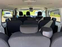 Ford Custom 320 Trend EcoBlue L2H1 9 Seater 