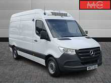 Mercedes-Benz Sprinter 317 CDI Progressive L2H2 