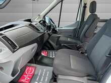 Ford Transit 350 Leader TDCi L2 9 Seater 