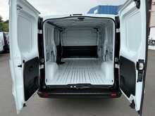 Nissan Primastar LL30 Visia dCi L2H1 