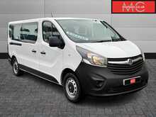 Vauxhall Vivaro 2900 BiTurbo ecoTEC CDTi L2H1 