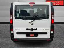 Vauxhall Vivaro 2900 BiTurbo ecoTEC CDTi L2H1 