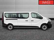 Vauxhall Vivaro 2900 BiTurbo ecoTEC CDTi L2H1 