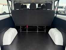 Vauxhall Vivaro 2900 BiTurbo ecoTEC CDTi L2H1 