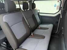 Vauxhall Vivaro 2900 BiTurbo ecoTEC CDTi L2H1 