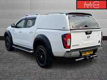 Nissan Navara Tekna dCi DC "Fierce" 