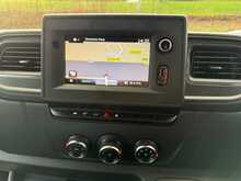 Renault Trucks Master LL35 DCi Bi-Turbo L4 Maxi Low 