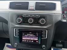 Volkswagen Caddy Maxi Life Vista TDi DSG 