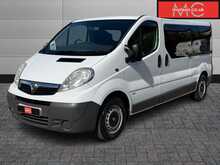 Vauxhall Vivaro 2900 CDTi L2 Combi 