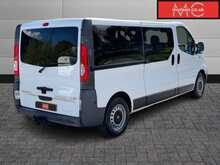 Vauxhall Vivaro 2900 CDTi L2 Combi 