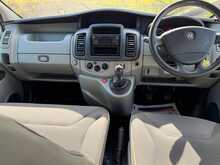 Vauxhall Vivaro 2900 CDTi L2 Combi 