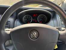 Vauxhall Vivaro 2900 CDTi L2 Combi 