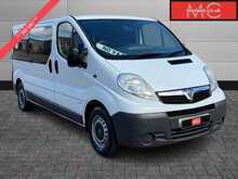 Vauxhall Vivaro 2900 CDTi L2 Combi 