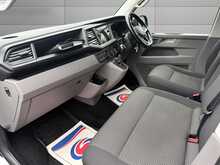 Volkswagen Transporter T32 Highline BiTDI DSG 4Motion 