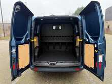 Ford Custom 320 Sport EcoBlue L1 Combi 