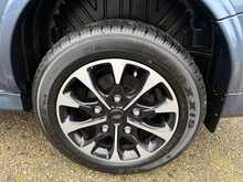 Ford Custom 320 Sport EcoBlue L1 Combi 