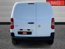 Vauxhall Combo 2300 Dynamic Turbo D L1 