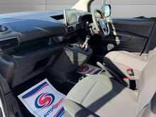 Vauxhall Combo 2300 Dynamic Turbo D L1 