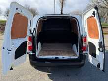 Vauxhall Combo 2300 Dynamic Turbo D L1 