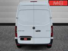 Mercedes-Benz Sprinter 315 Progressive CDI L2H2 