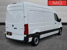 Mercedes-Benz Sprinter 315 Progressive CDI L2H2 