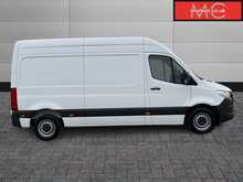 Mercedes-Benz Sprinter 315 Progressive CDI L2H2 